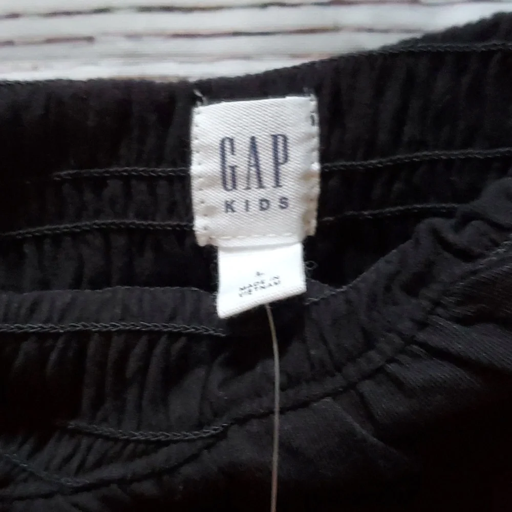 🆕️ GAP GIRLS BLACK CROP TOP 🖤